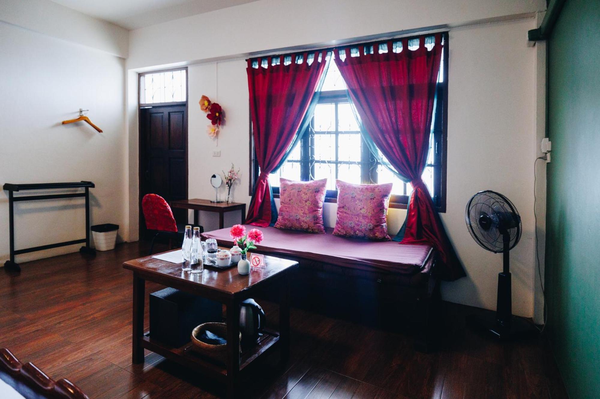 Sleeper House Hotel Trang Kültér fotó